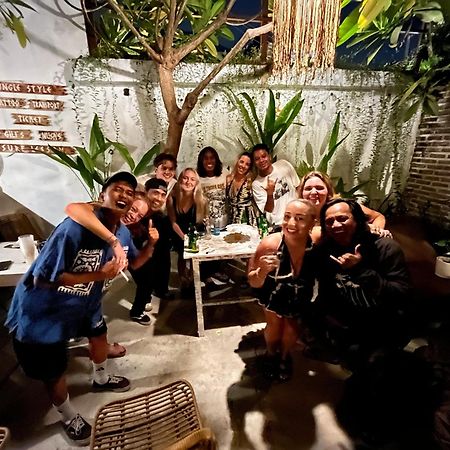 The Jungle House Hostel Canggu Екстериор снимка
