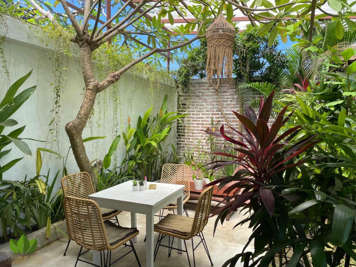 The Jungle House Hostel Canggu Екстериор снимка
