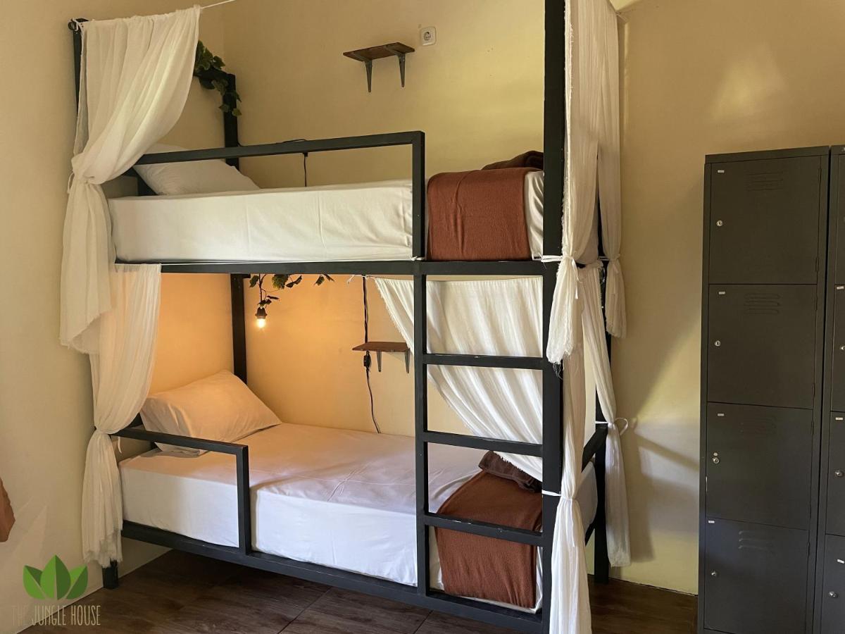 The Jungle House Hostel Canggu Екстериор снимка